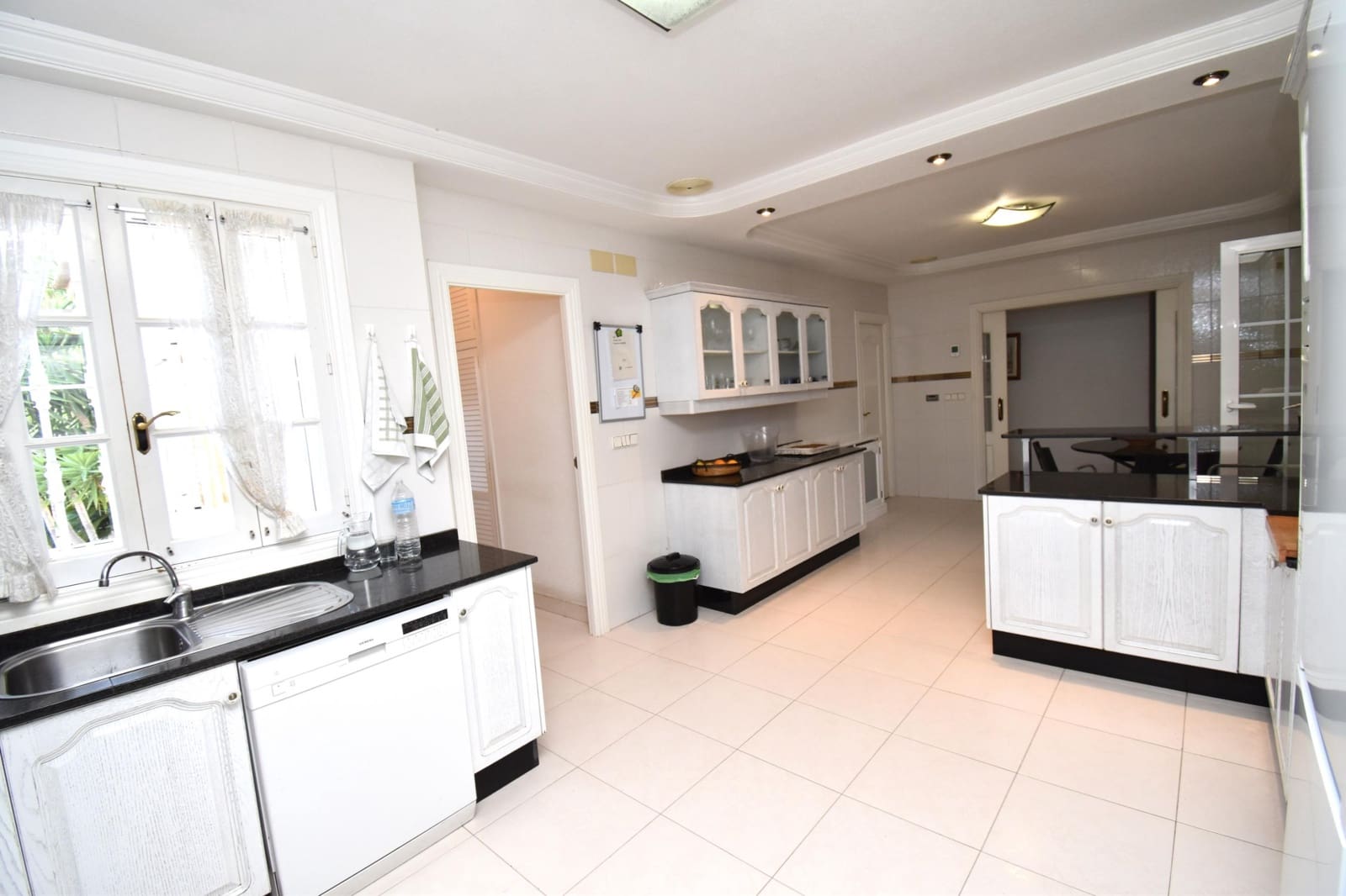 6 sypialnia Willa na sprzedaż w Santa Pola - 1 400 000 € (Ref: 7934776)