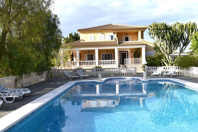 6 sypialnia Willa na sprzedaż w Santa Pola - 1 400 000 € (Ref: 7934776)