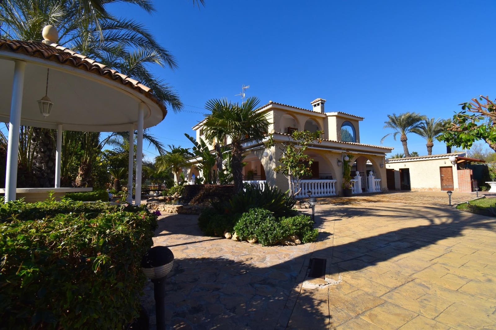 7 soveværelse Villa til salg i Elche / Elx med swimmingpool garage - € 750.000 (Ref: 8063958)