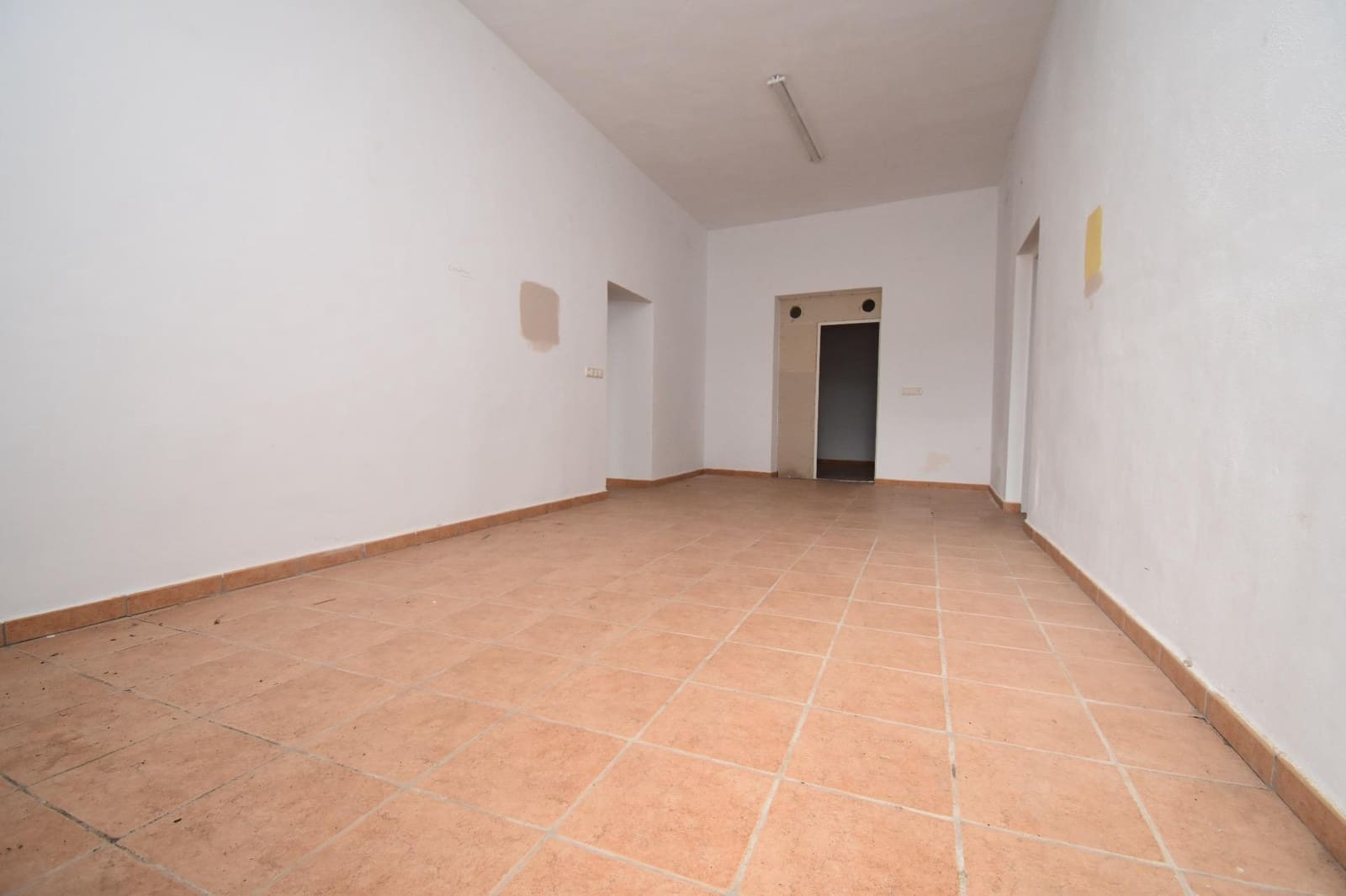 5 soveværelse Finca/Landehus til salg i Matola med garage - € 275.000 (Ref: 8263149)