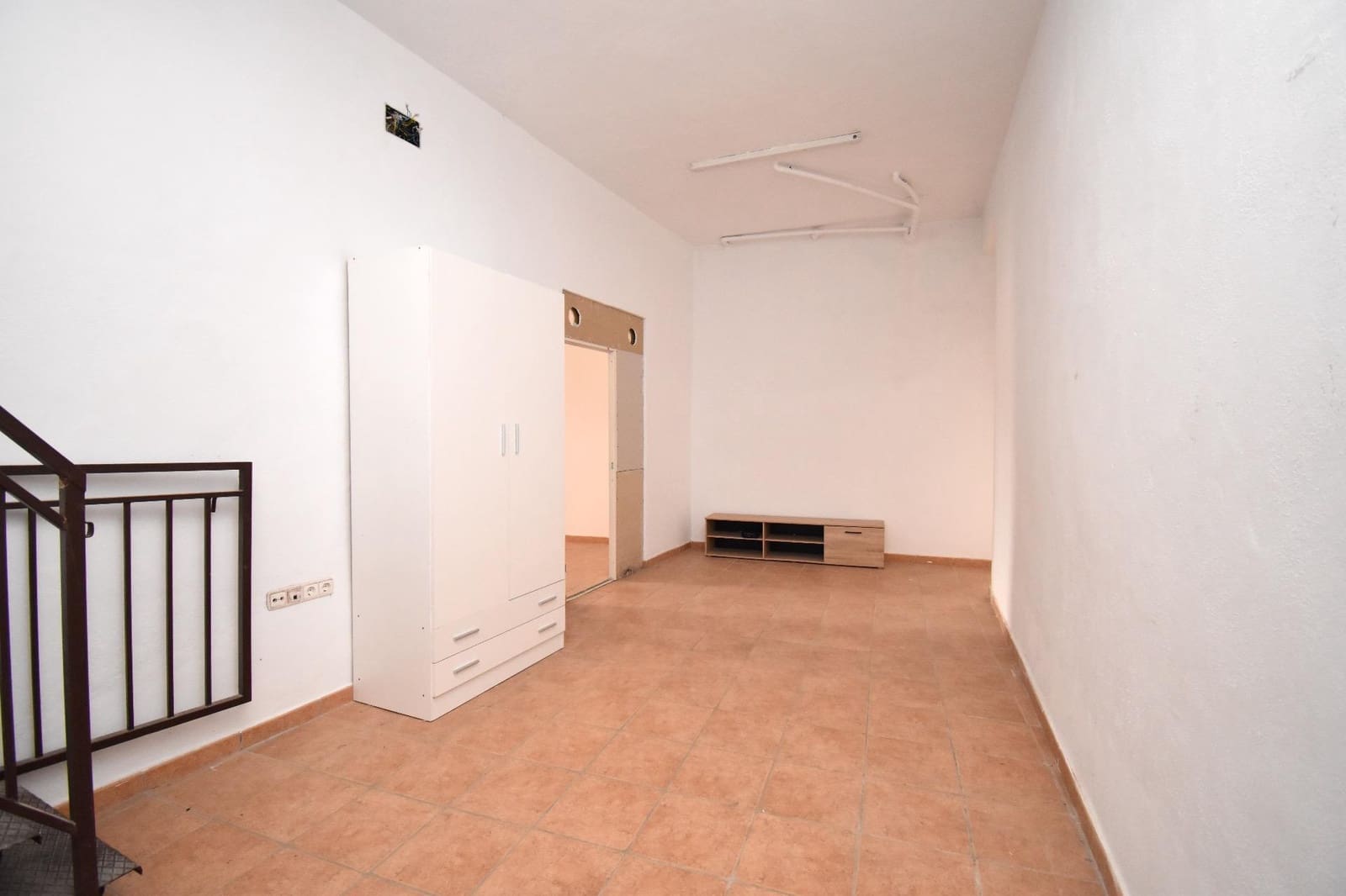 5 soveværelse Finca/Landehus til salg i Matola med garage - € 275.000 (Ref: 8263149)