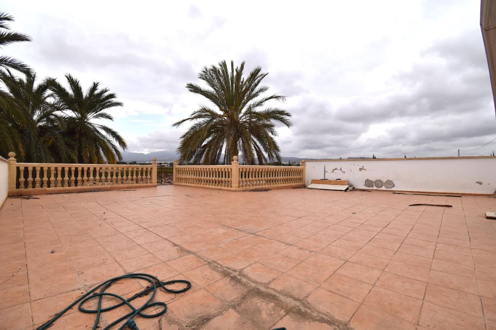 5 soveværelse Finca/Landehus til salg i Matola med garage - € 275.000 (Ref: 8263149)