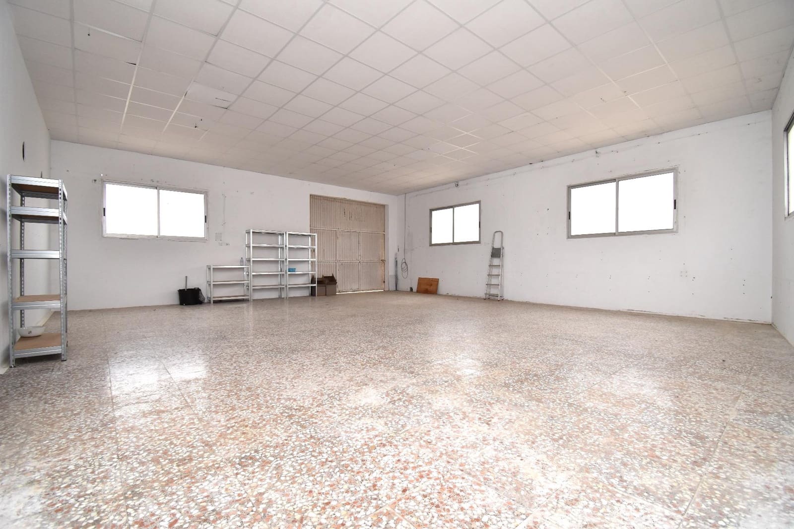 5 soveværelse Finca/Landehus til salg i Matola med garage - € 275.000 (Ref: 8263149)