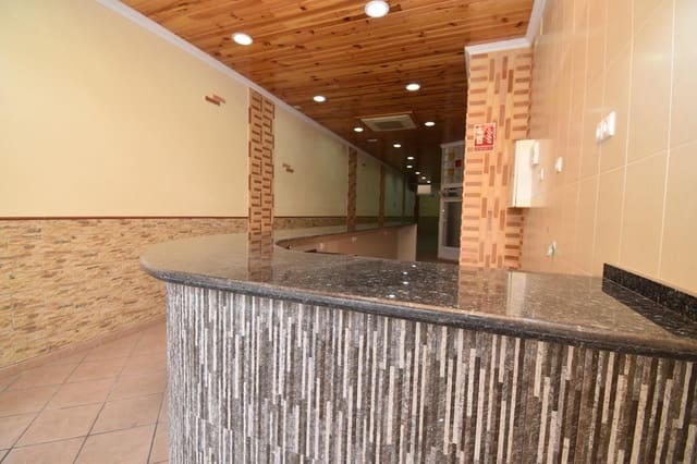 Kommersiell til salgs i Playa Levante, Santa Pola - € 105 000 (Ref: 8533968)