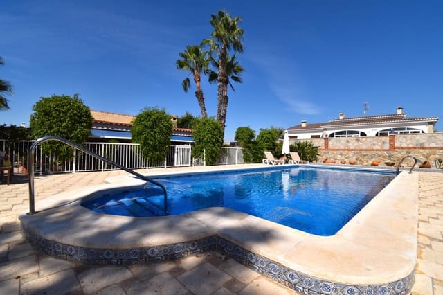 5 soverom Villa til salgs i Santa Pola med svømmebasseng - € 1 175 000 (Ref: 8549485)