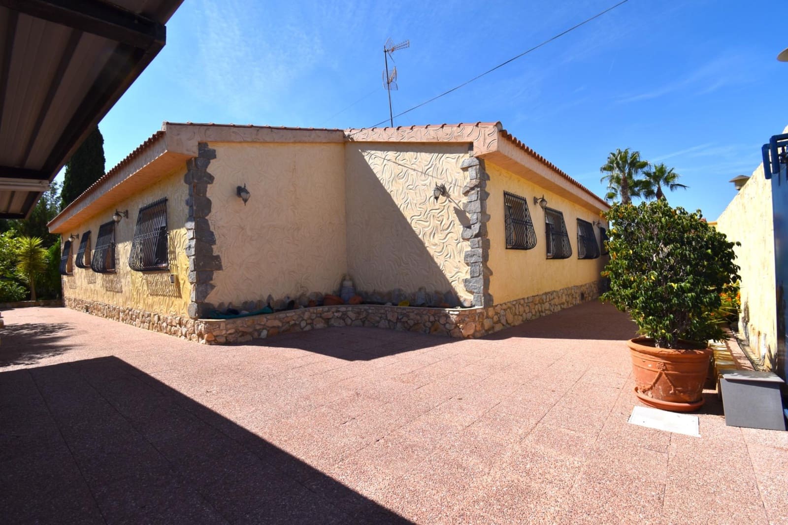 5 soverom Villa til salgs i Santa Pola med svømmebasseng - € 1 175 000 (Ref: 8549485)