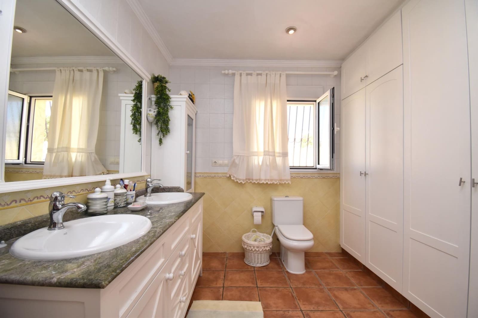 5 soverom Villa til salgs i Santa Pola med svømmebasseng - € 1 175 000 (Ref: 8549485)