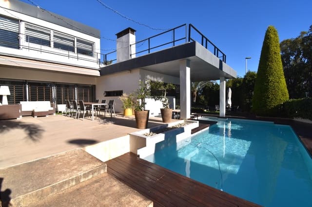 4 soveværelse Villa til salg i Valverde, Elche / Elx med swimmingpool garage - € 998.000 (Ref: 8624284)