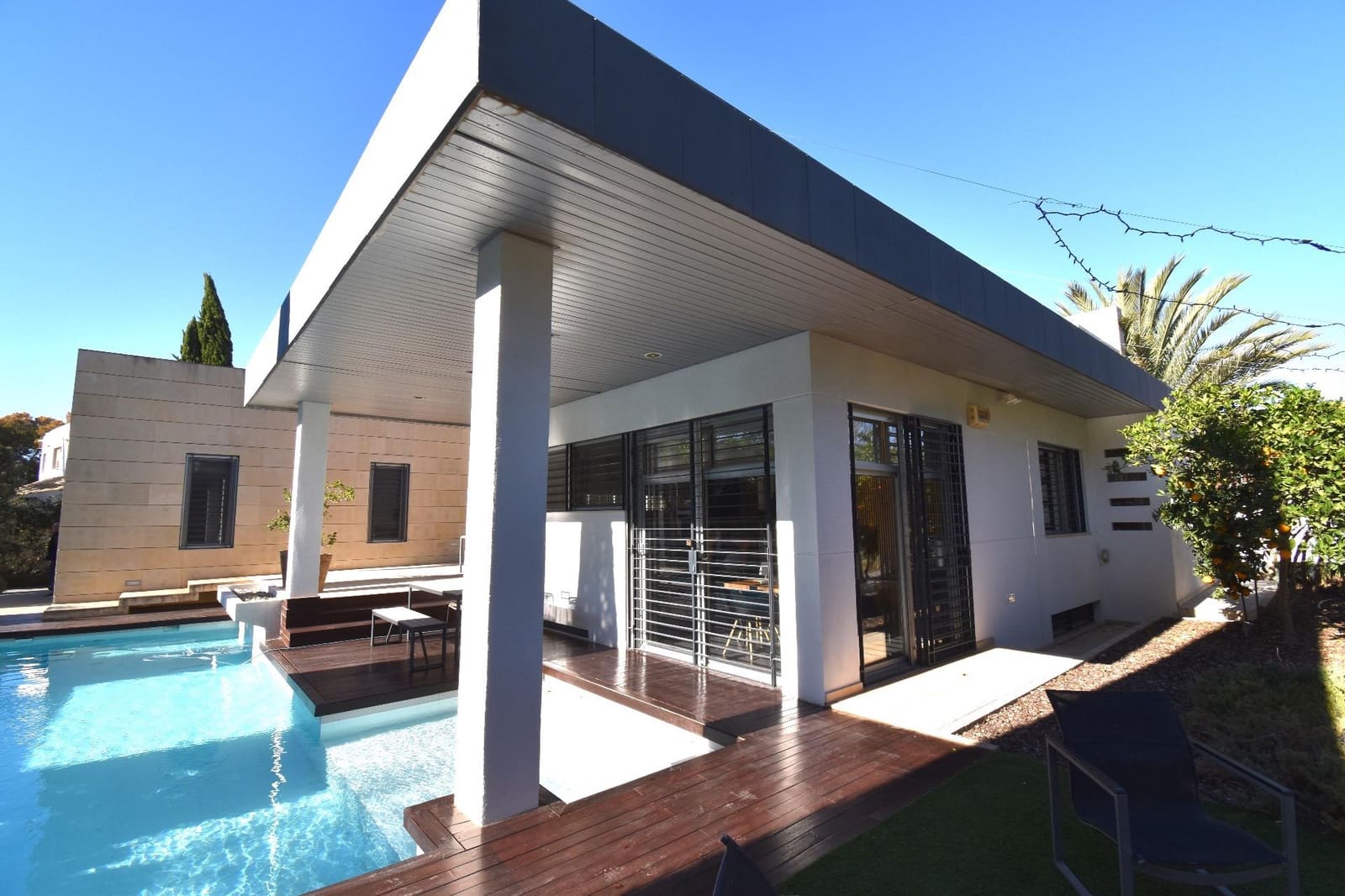 4 quarto Moradia para venda em Valverde com piscina garagem - 998 000 € (Ref: 8624284)