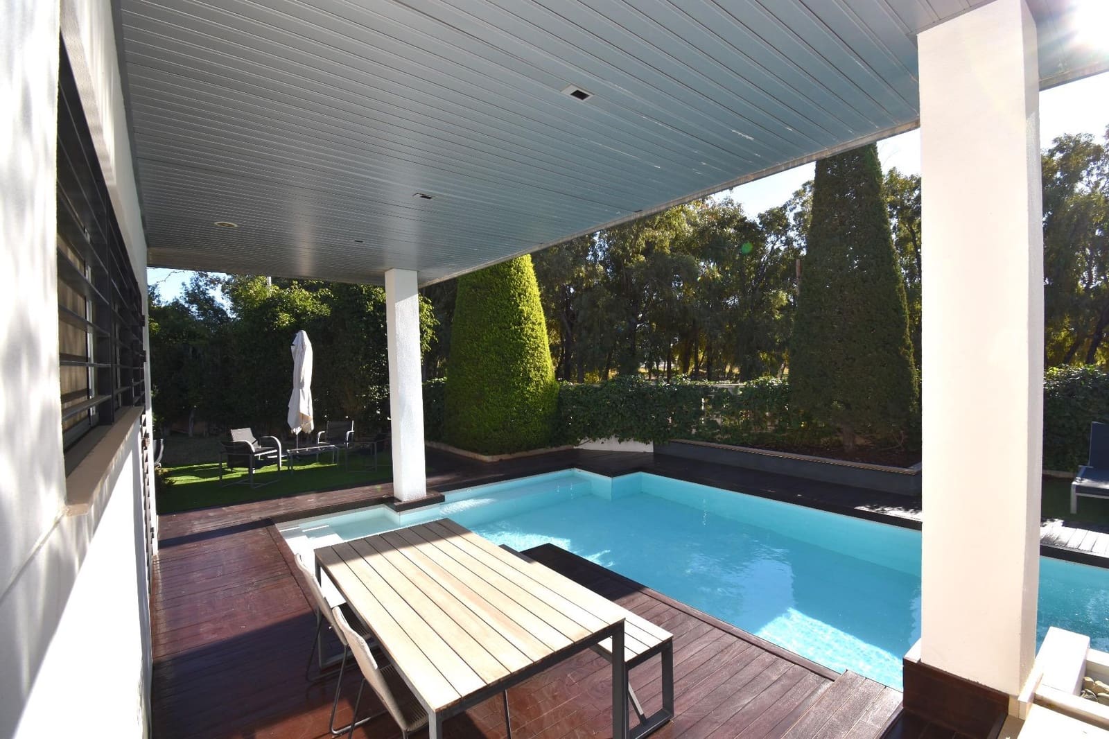 4 quarto Moradia para venda em Valverde com piscina garagem - 998 000 € (Ref: 8624284)