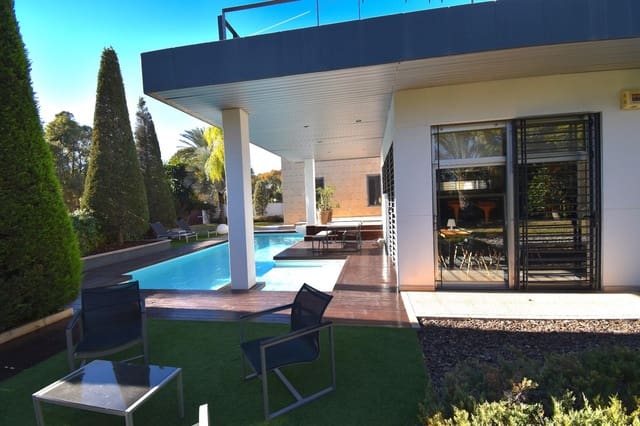 4 soveværelse Villa til salg i Valverde, Elche / Elx med swimmingpool garage - € 998.000 (Ref: 8624284)