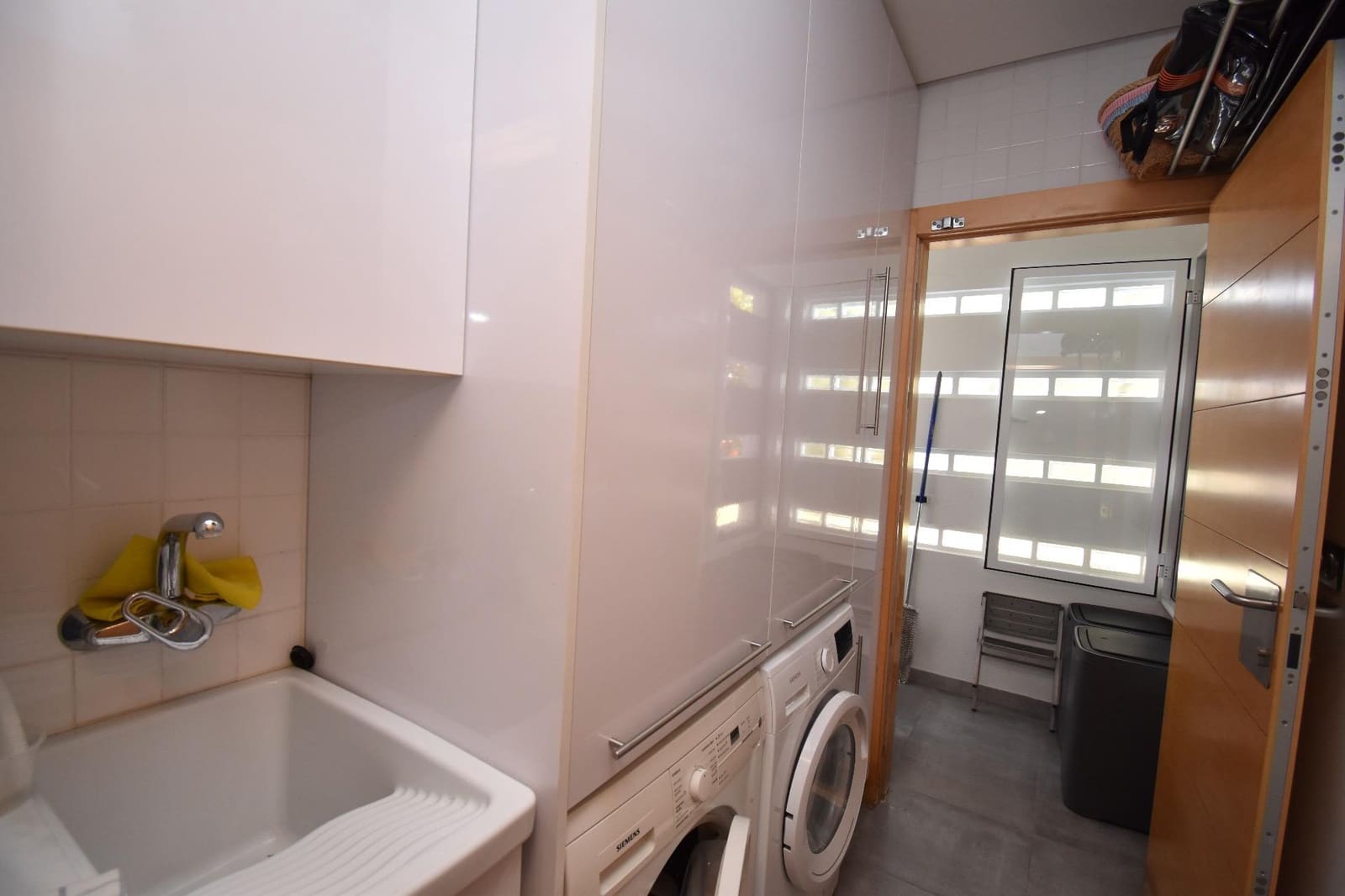 4 quarto Moradia para venda em Valverde com piscina garagem - 998 000 € (Ref: 8624284)