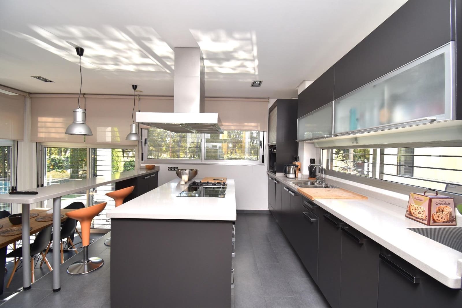 4 quarto Moradia para venda em Valverde com piscina garagem - 998 000 € (Ref: 8624284)