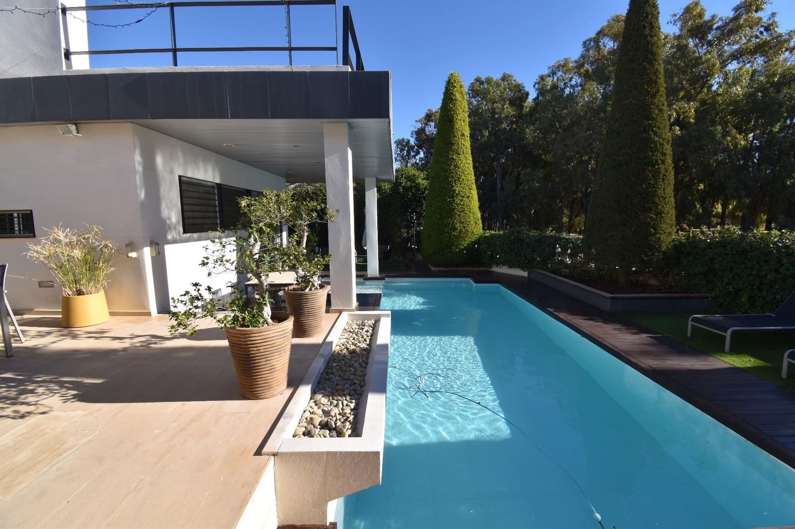 4 quarto Moradia para venda em Valverde com piscina garagem - 998 000 € (Ref: 8624284)