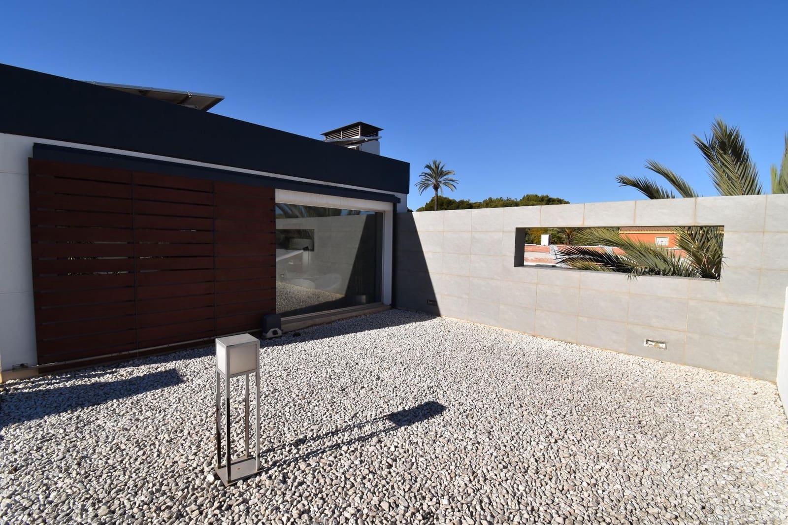 4 quarto Moradia para venda em Valverde com piscina garagem - 998 000 € (Ref: 8624284)