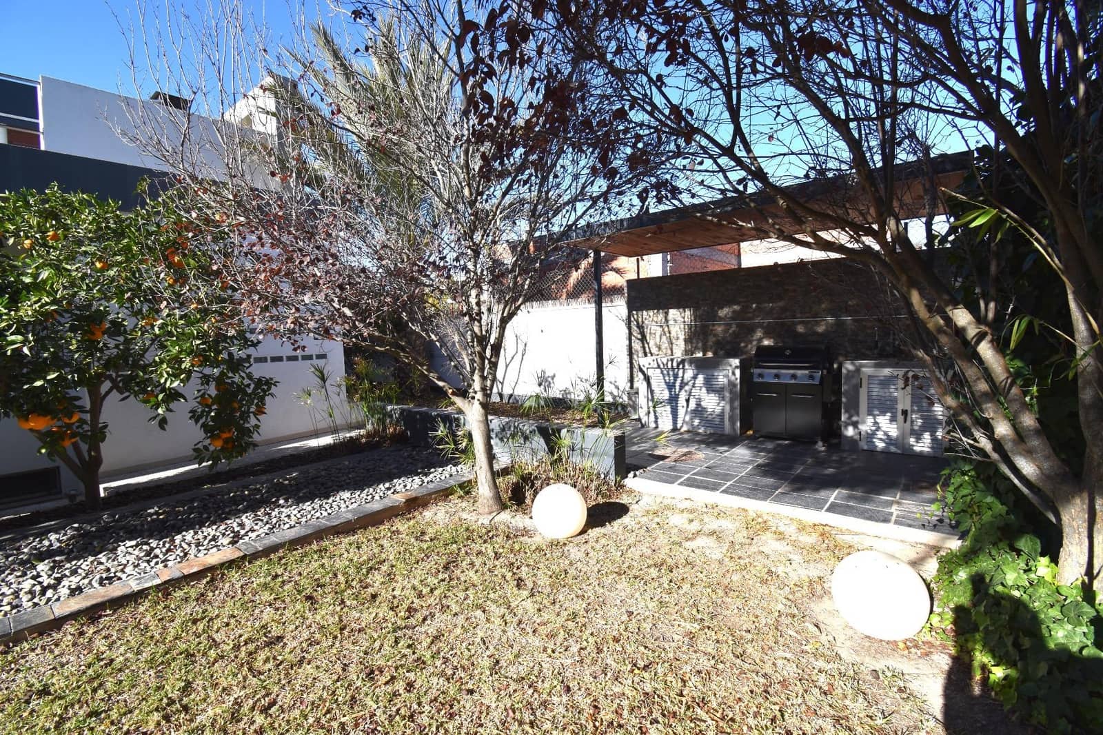 4 quarto Moradia para venda em Valverde com piscina garagem - 998 000 € (Ref: 8624284)