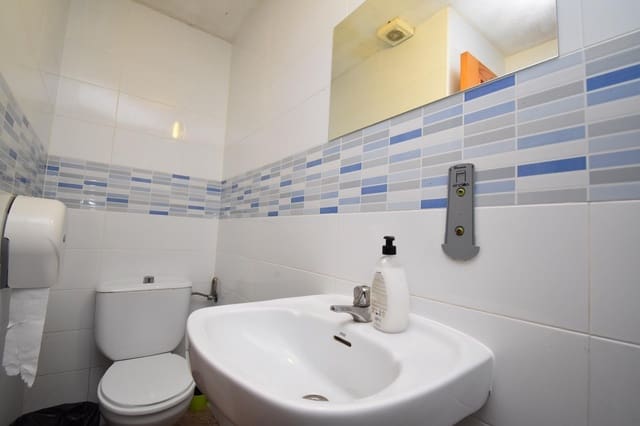 Kommersiell til salgs i Playa Levante, Santa Pola - € 180 000 (Ref: 8626953)