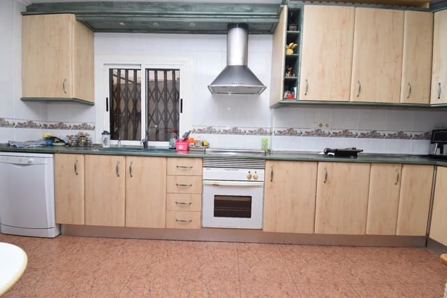 3 quarto Apartamento para venda em Santa Pola com garagem - 265 000 € (Ref: 8670472)