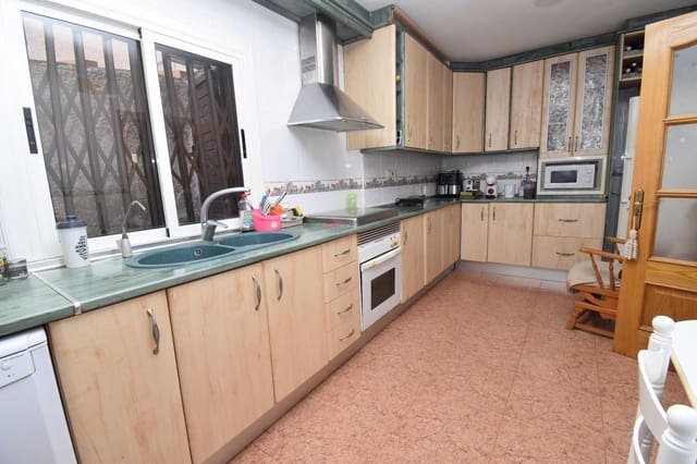 3 quarto Apartamento para venda em Santa Pola com garagem - 265 000 € (Ref: 8670472)