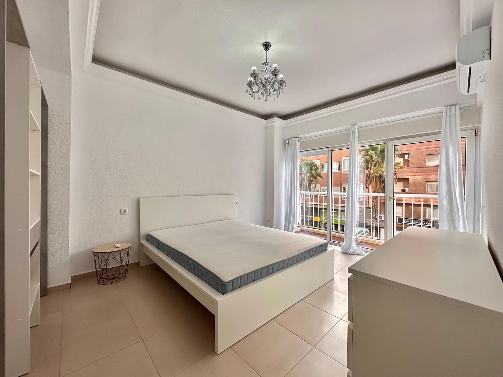 4 soverom Leilighet til salgs i Alicante by - € 349 000 (Ref: 8682492)