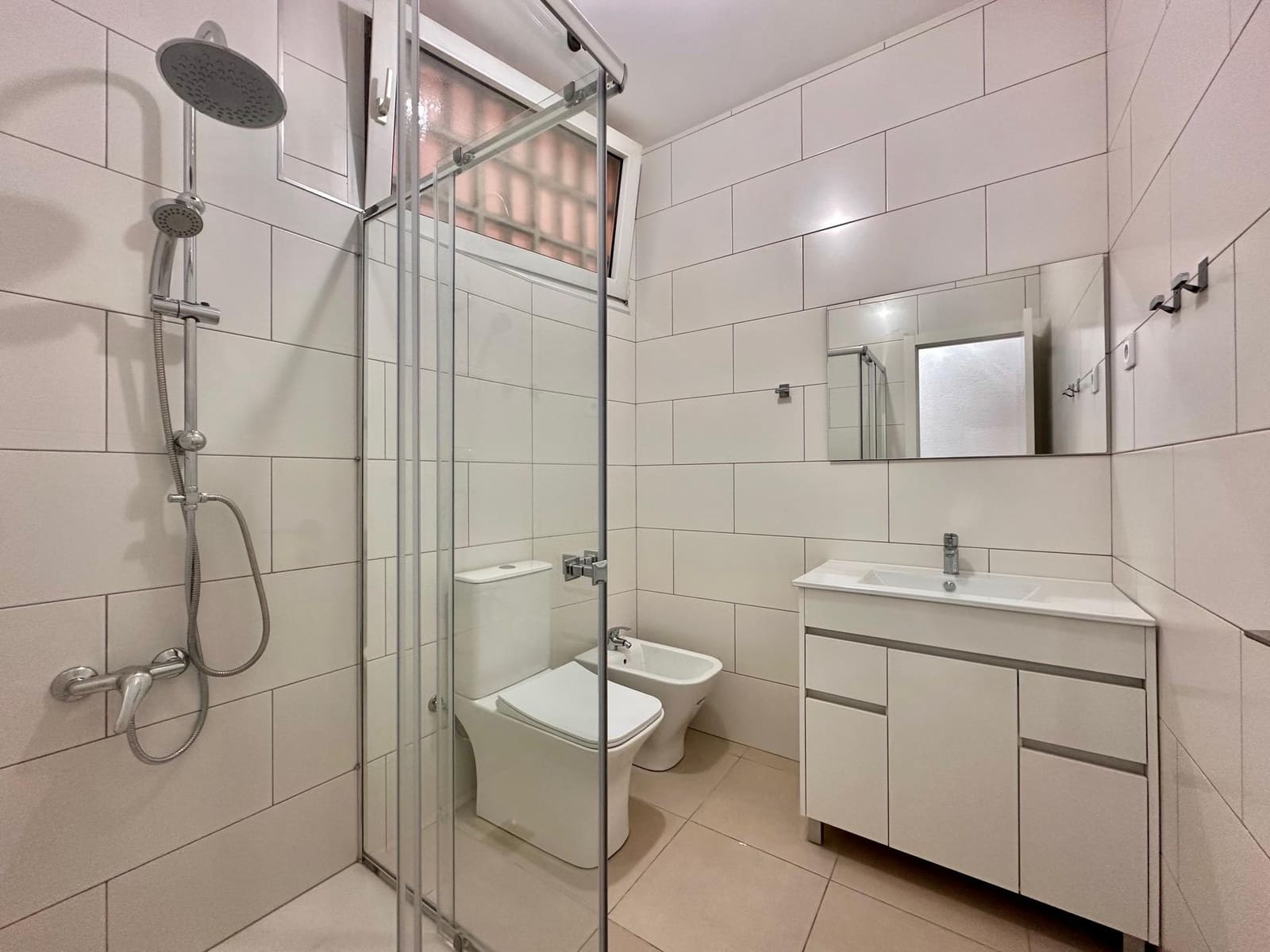 4 soverom Leilighet til salgs i Alicante by - € 349 000 (Ref: 8682492)