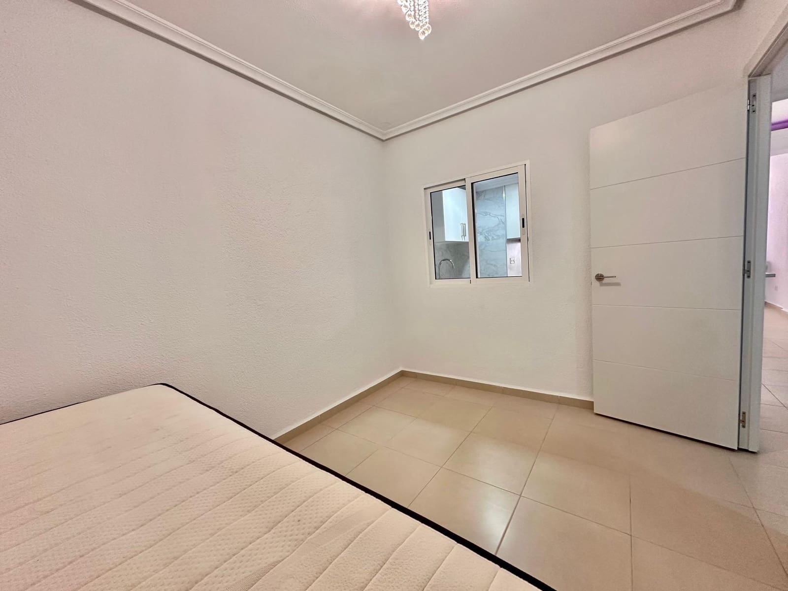 4 soverom Leilighet til salgs i Alicante by - € 349 000 (Ref: 8682492)