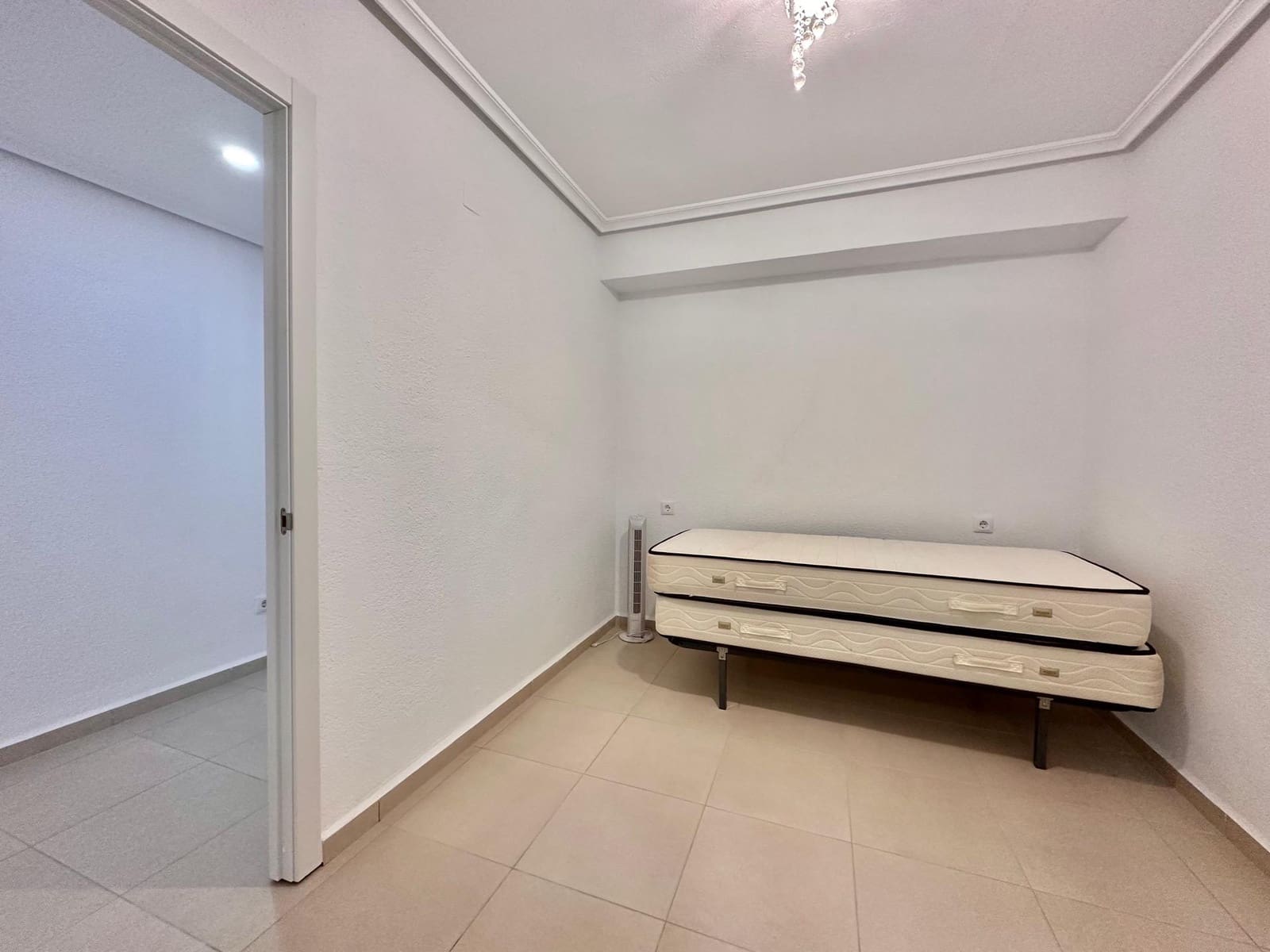 4 soverom Leilighet til salgs i Alicante by - € 349 000 (Ref: 8682492)