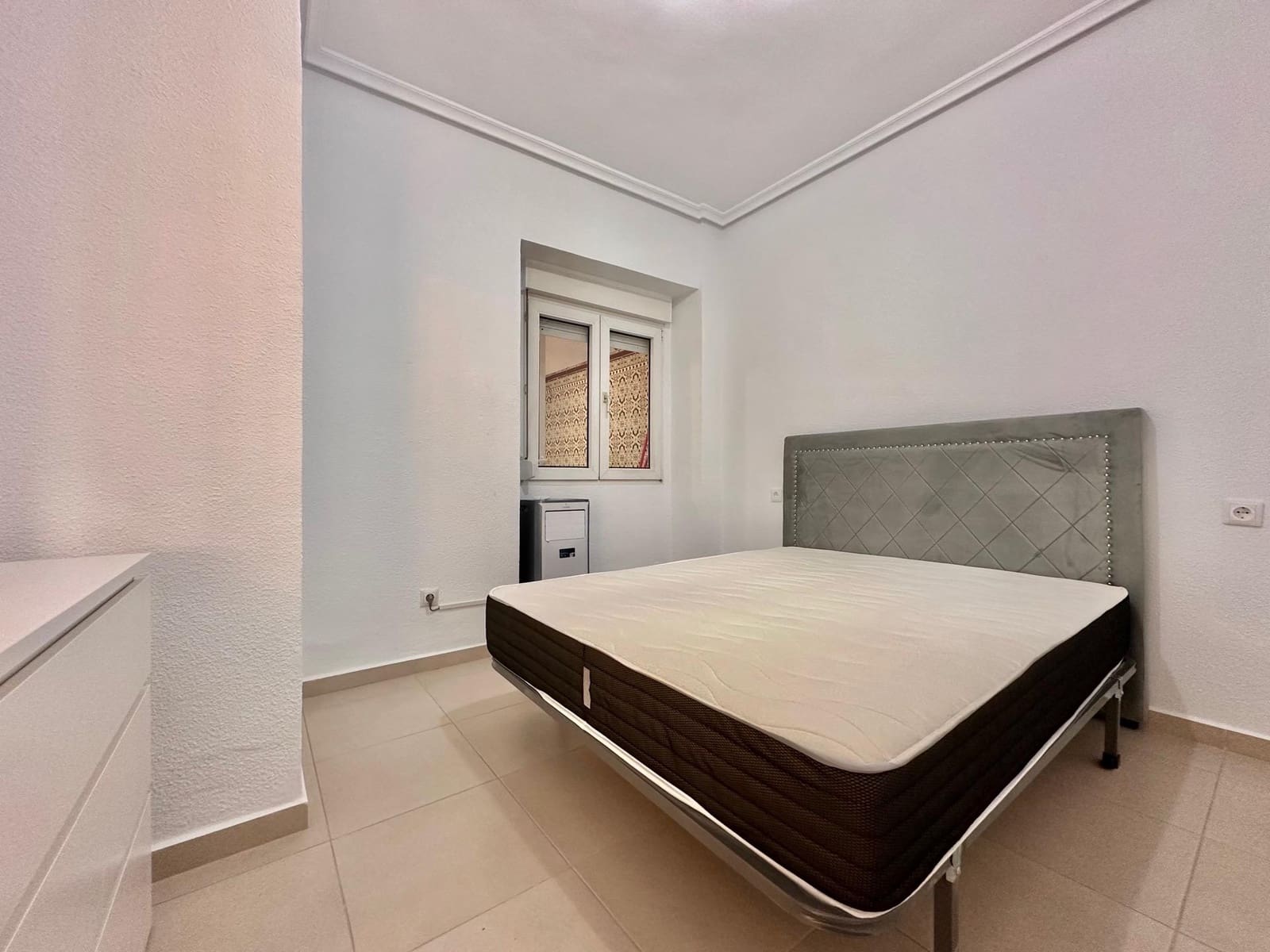 4 soverom Leilighet til salgs i Alicante by - € 349 000 (Ref: 8682492)