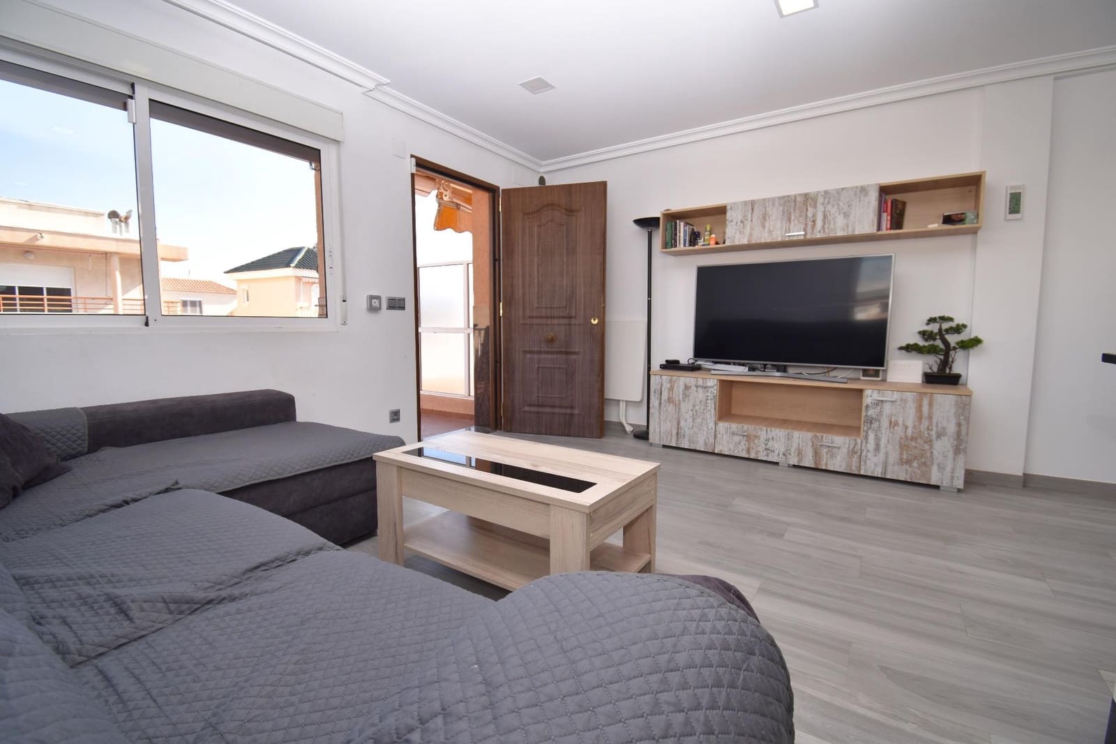 Piso de 3 habitaciones en Santa Pola en venta - 298.000 € (Ref: 8838675)