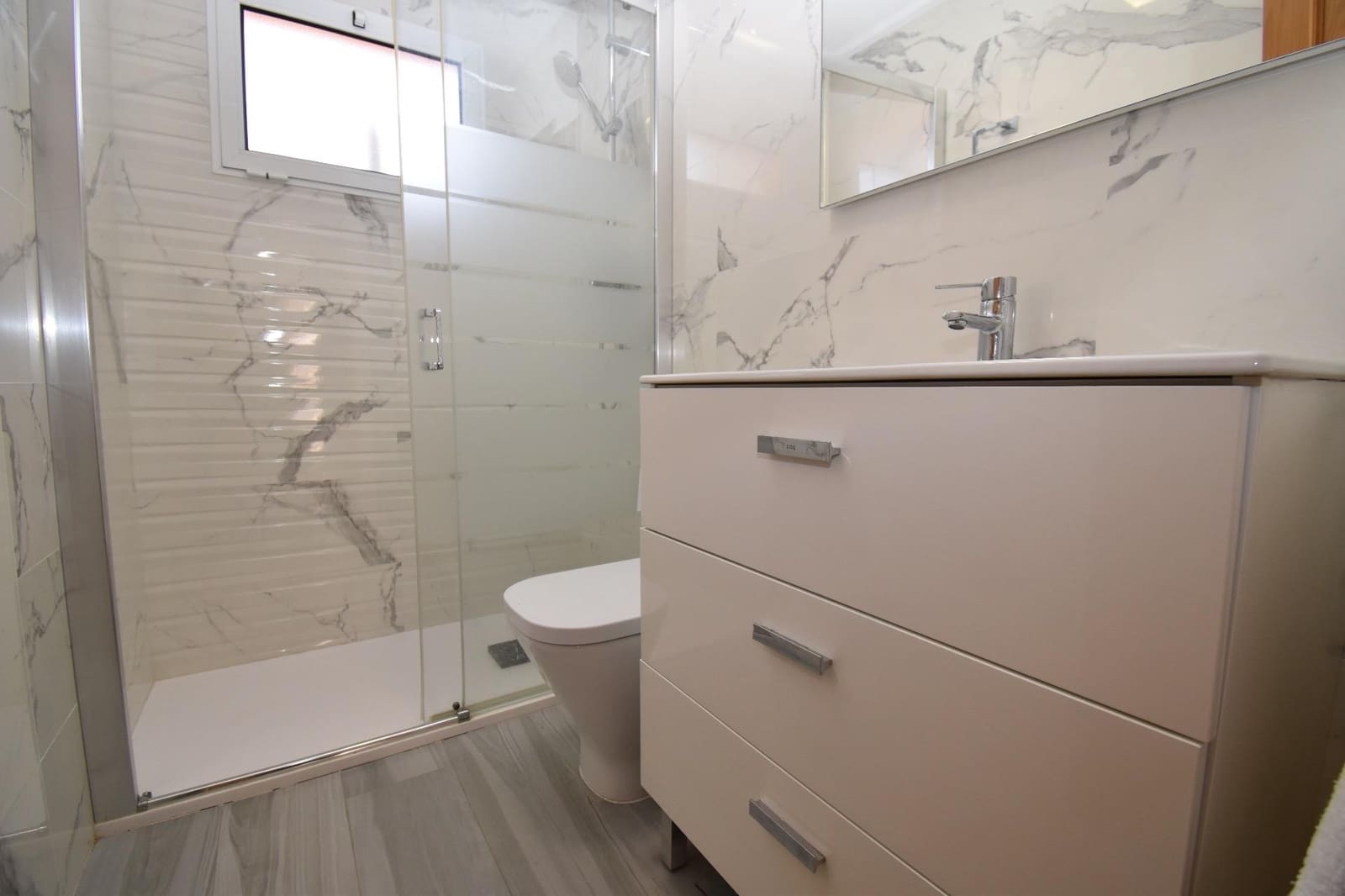 Piso de 3 habitaciones en Santa Pola en venta - 298.000 € (Ref: 8838675)