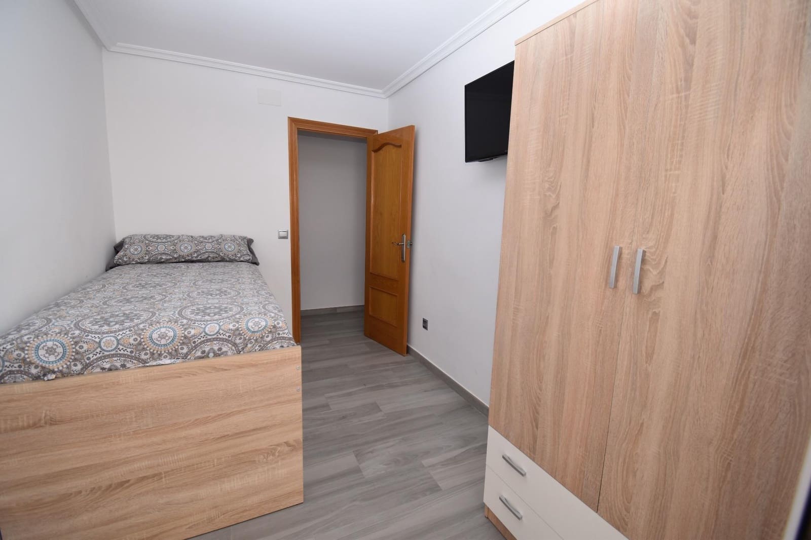 Piso de 3 habitaciones en Santa Pola en venta - 298.000 € (Ref: 8838675)