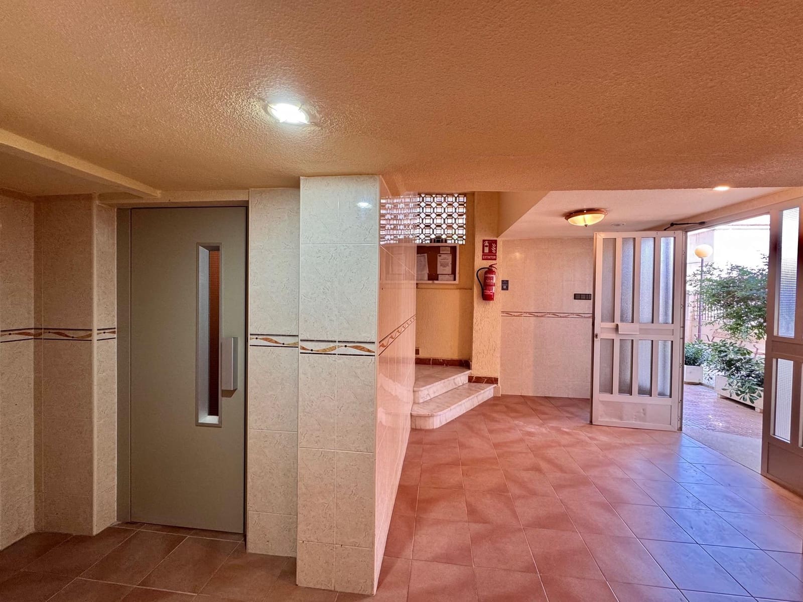 2 quarto Apartamento para venda em Santa Pola - 129 900 € (Ref: 8985881)