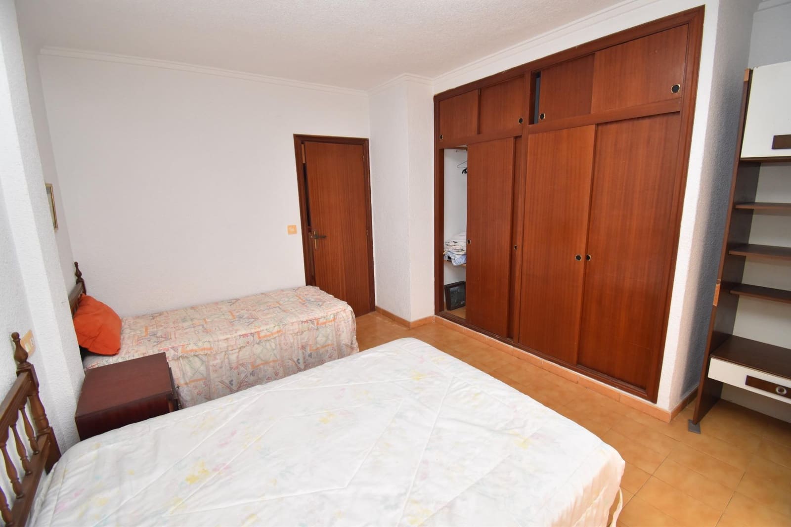 Apartamento de 3 habitaciones en Guardamar del Segura en venta con garaje - 186.000 € (Ref: 9059643)