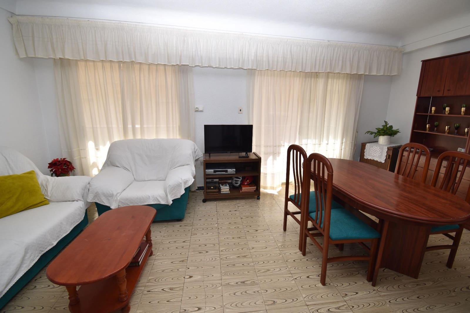 3 bedroom Apartment for sale in Santa Pola - € 215,000 (Ref: 9128550)