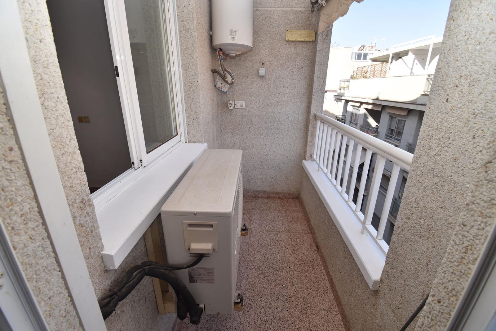 2 bedroom Flat for sale in Santa Pola - € 165,000 (Ref: 9147401)