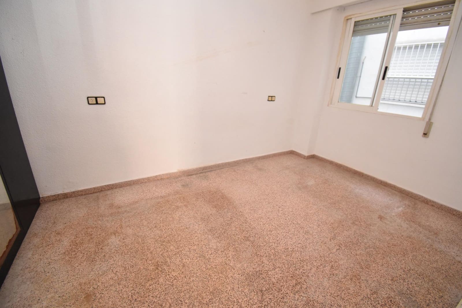 2 bedroom Flat for sale in Santa Pola - € 165,000 (Ref: 9147401)