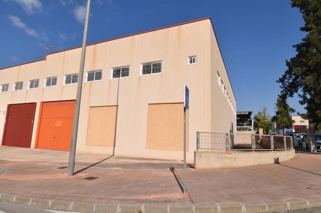 Virksomhed til salg i Norte, Santa Pola med garage - € 375.000 (Ref: 9147407)