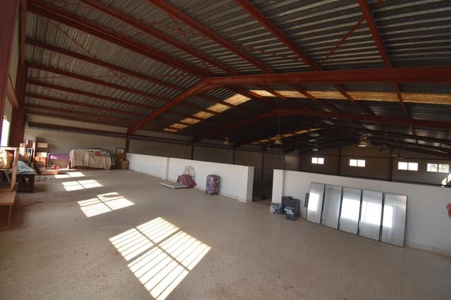 Business for sale in Norte, Santa Pola with garage - € 375,000 (Ref: 9147407)