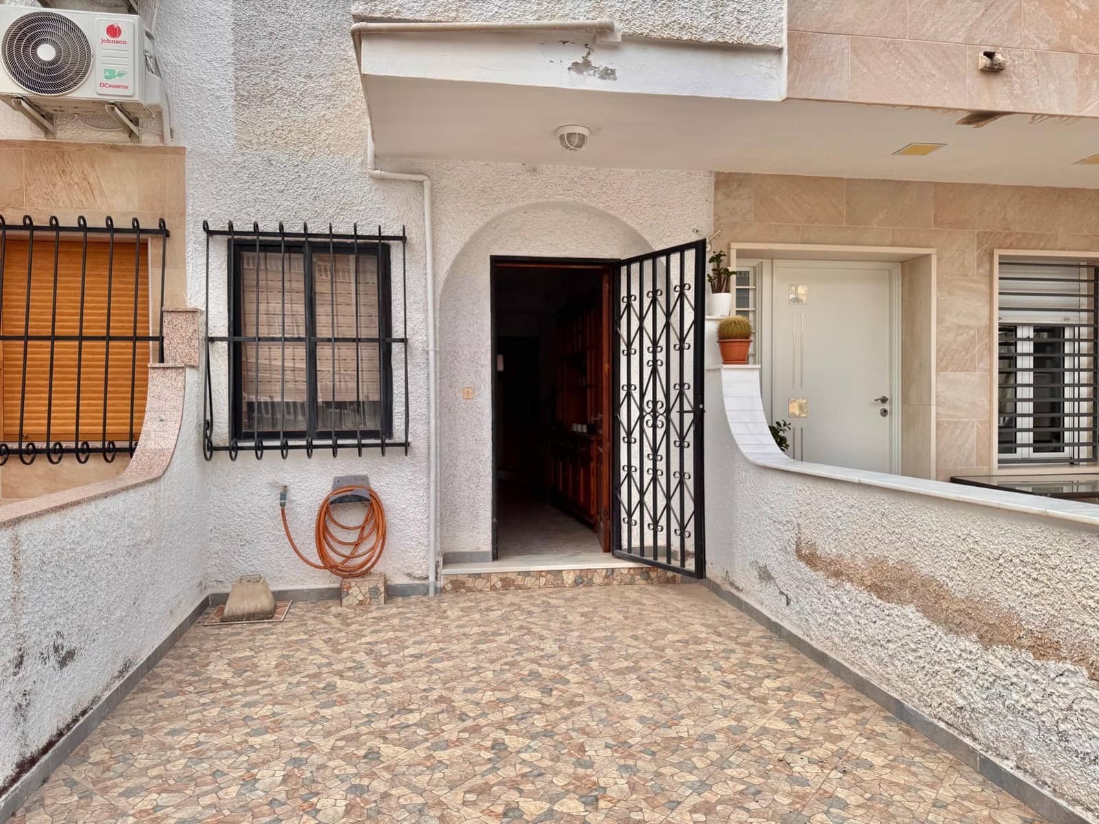 4 soveværelse Bungalow til salg i Santa Pola - € 219.500 (Ref: 9185660)