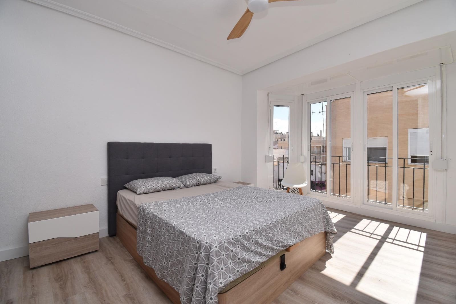 3 soveværelse Lejlighed til salg i Santa Pola - € 155.000 (Ref: 9247155)