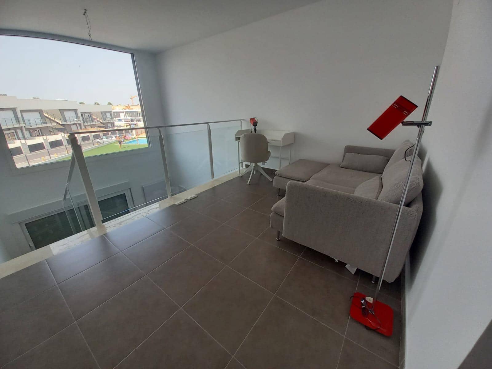 2 soveværelse Rækkehus til salg i Gran Alacant med garage - € 319.000 (Ref: 9264399)