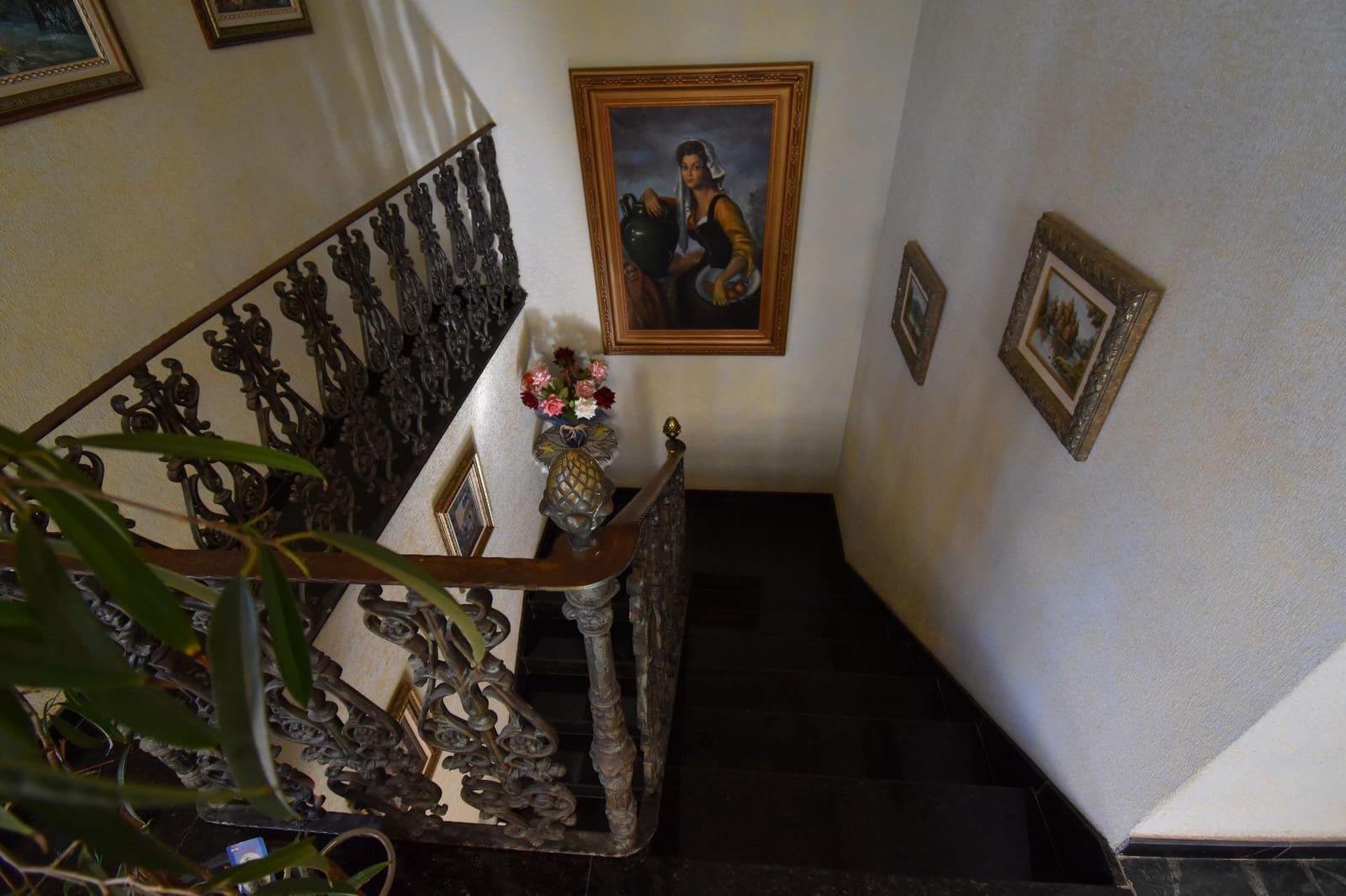 6 soveværelse Villa til salg i Perleta med garage - € 575.000 (Ref: 9269989)