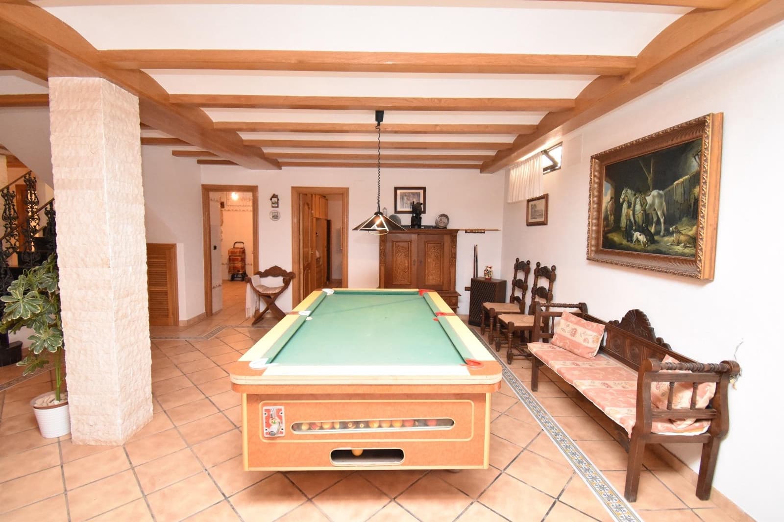 6 soveværelse Villa til salg i Perleta med garage - € 575.000 (Ref: 9269989)