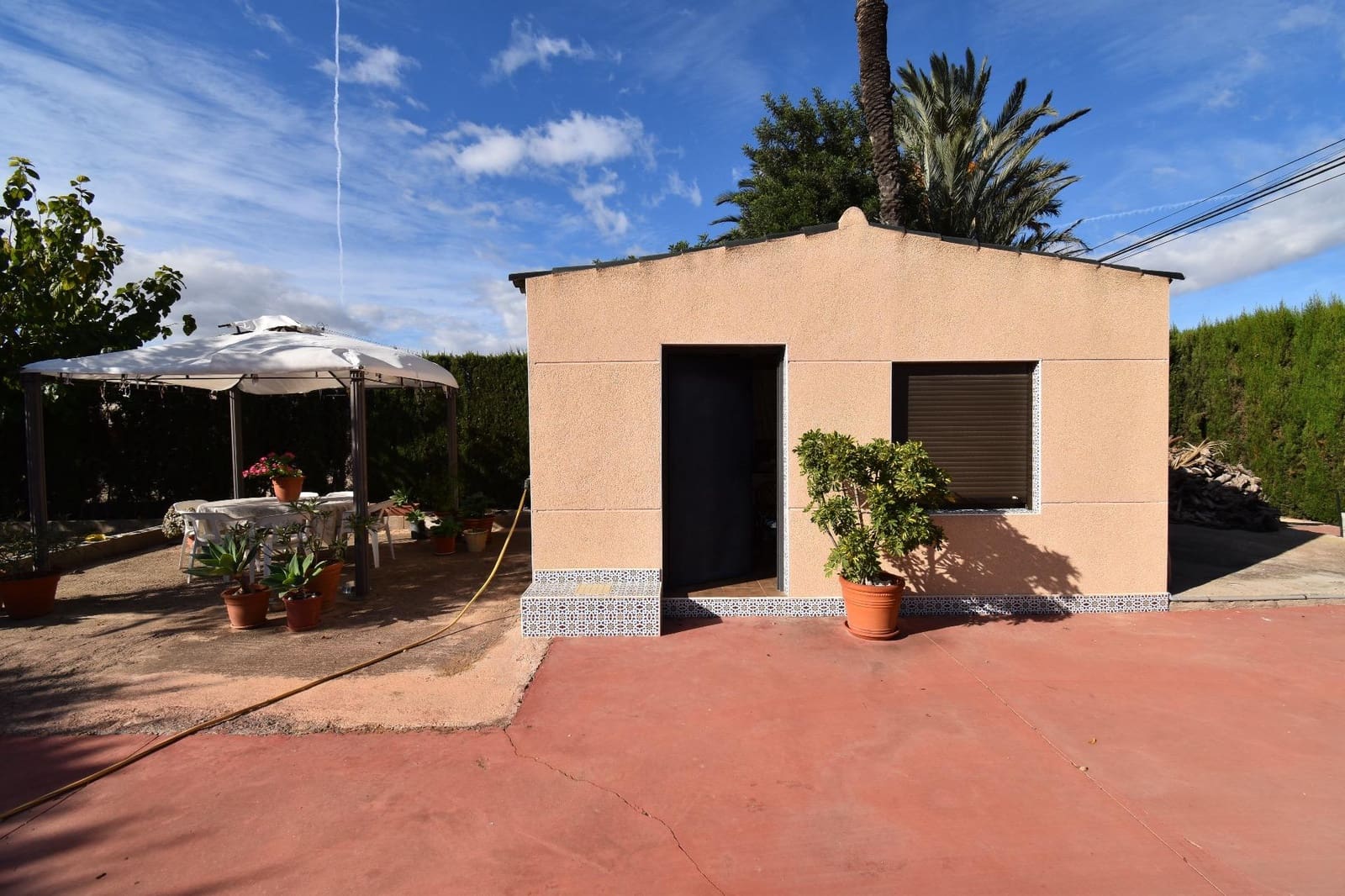 6 soveværelse Villa til salg i Perleta med garage - € 575.000 (Ref: 9269989)