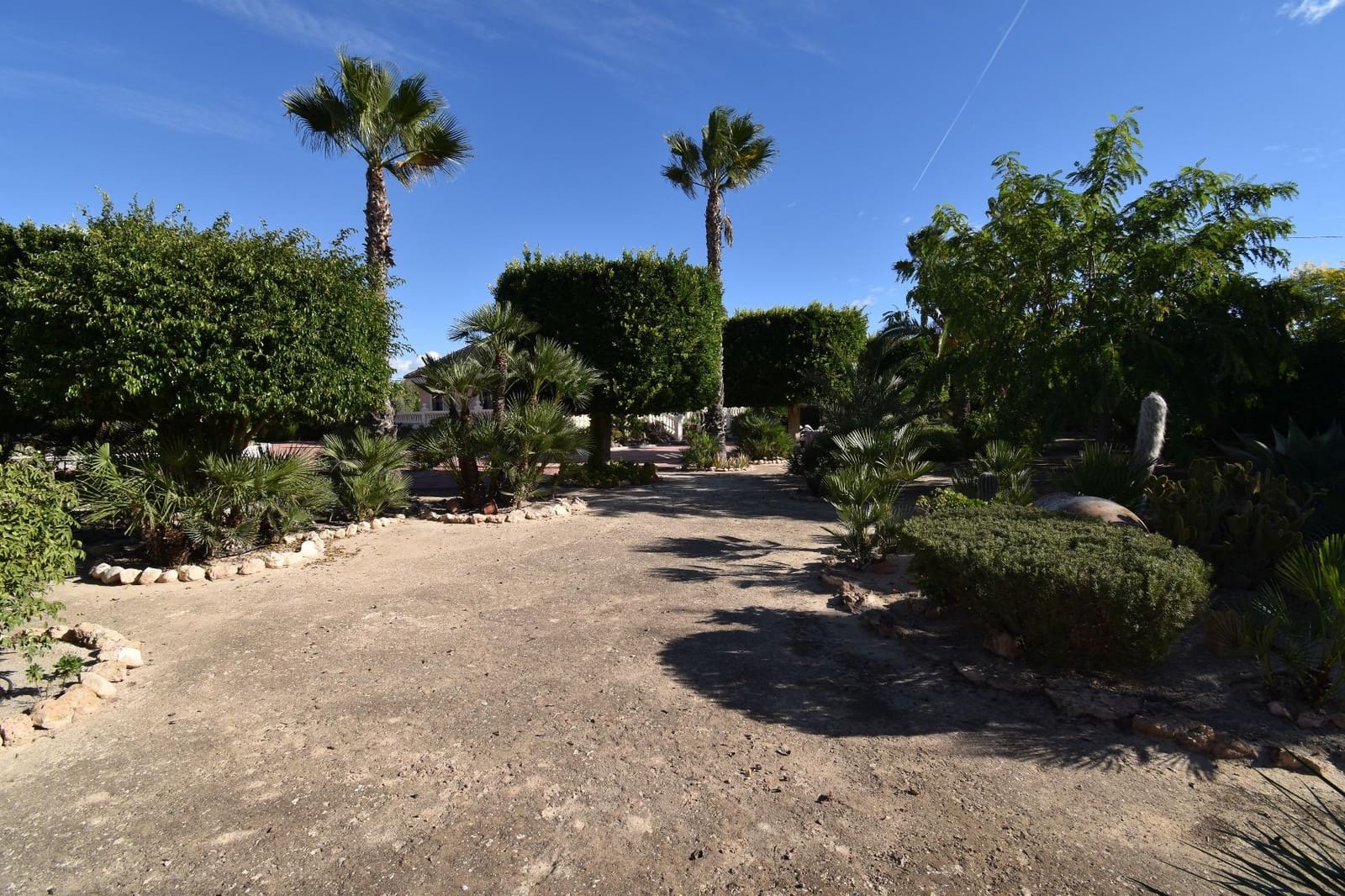 6 soveværelse Villa til salg i Perleta med garage - € 575.000 (Ref: 9269989)