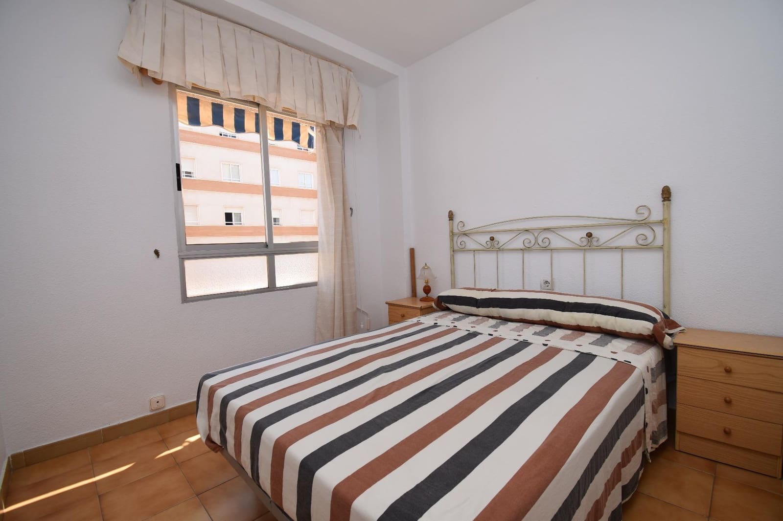 3 quarto Apartamento para venda em Santa Pola com piscina - 230 000 € (Ref: 9276547)