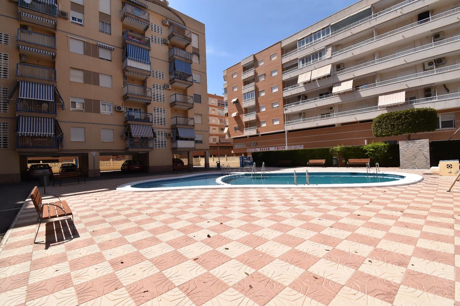 3 quarto Apartamento para venda em Santa Pola com piscina - 230 000 € (Ref: 9276547)