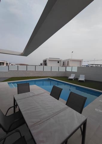 3 soveværelse Villa til salg i Monte y Mar, Santa Pola med garage - € 550.000 (Ref: 9294477)
