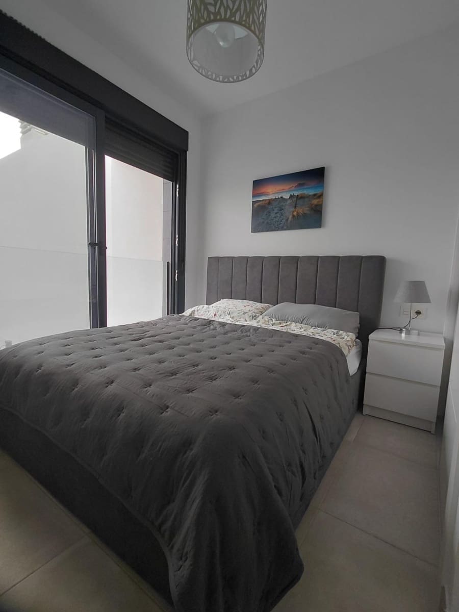 3 soveværelse Villa til salg i Gran Alacant med garage - € 550.000 (Ref: 9294477)