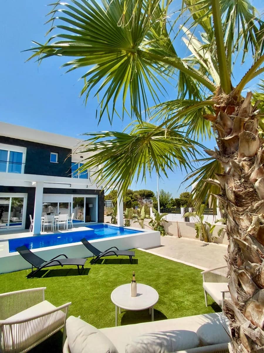 3 soverom Villa til salgs i Gran Alacant med garasje - € 470 000 (Ref: 9294479)